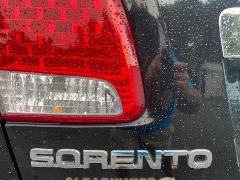 Used 2011 Kia Sorento EX w/ Premium Pkg AWD/4WD image 39