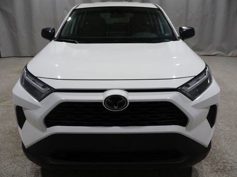 Used 2024 Toyota RAV4 LE image 7