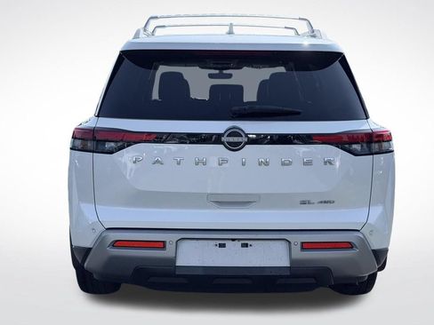 Used 2023 Nissan Pathfinder SL AWD/4WD image 7