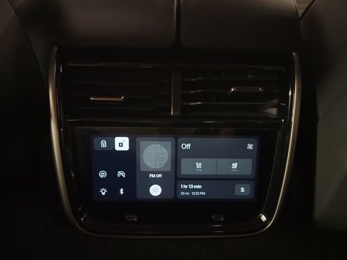 Used 2024 Rivian R1T Adventure Dual AWD/4WD image 28