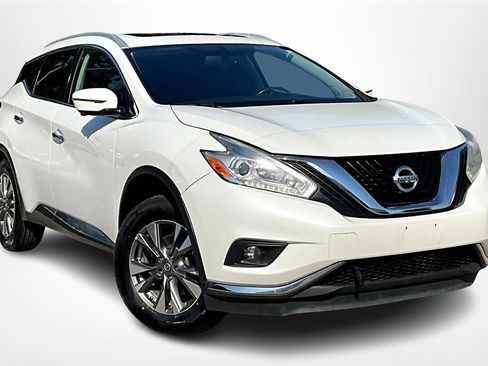Used 2017 Nissan Murano SL image 3