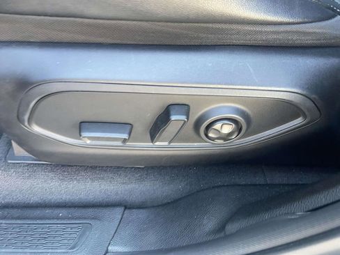 Used 2022 Jeep Grand Cherokee L Limited image 13