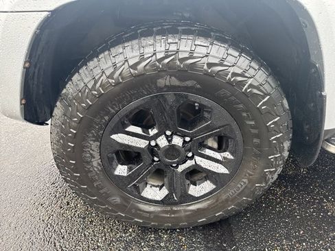 Used 2020 Toyota 4Runner SR5 Premium image 23