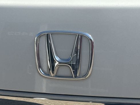 Used 2016 Honda Accord LX image 11