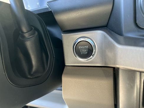 Used 2025 Ford F450 Platinum w/ Platinum Plus Package image 17