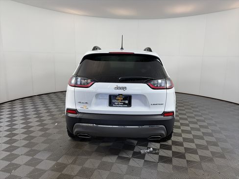 Used 2022 Jeep Cherokee Limited image 9