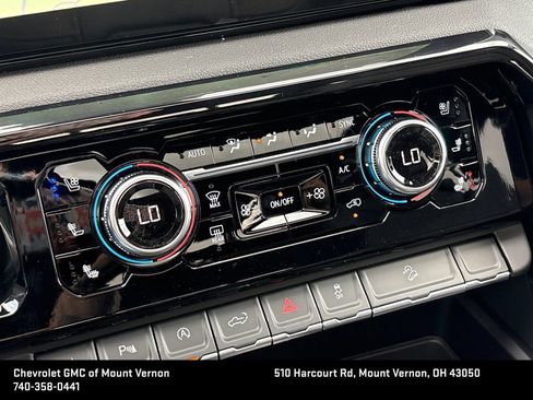 New 2026 GMC Sierra 1500 AT4 w/ AT4 Premium Package AWD/4WD image 36