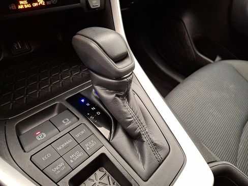 Certified 2024 Toyota RAV4 LE image 12