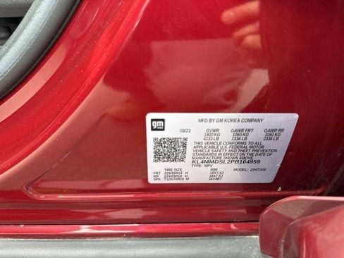 Used 2023 Buick Encore GX Select w/ Sport Touring Package FWD image 29