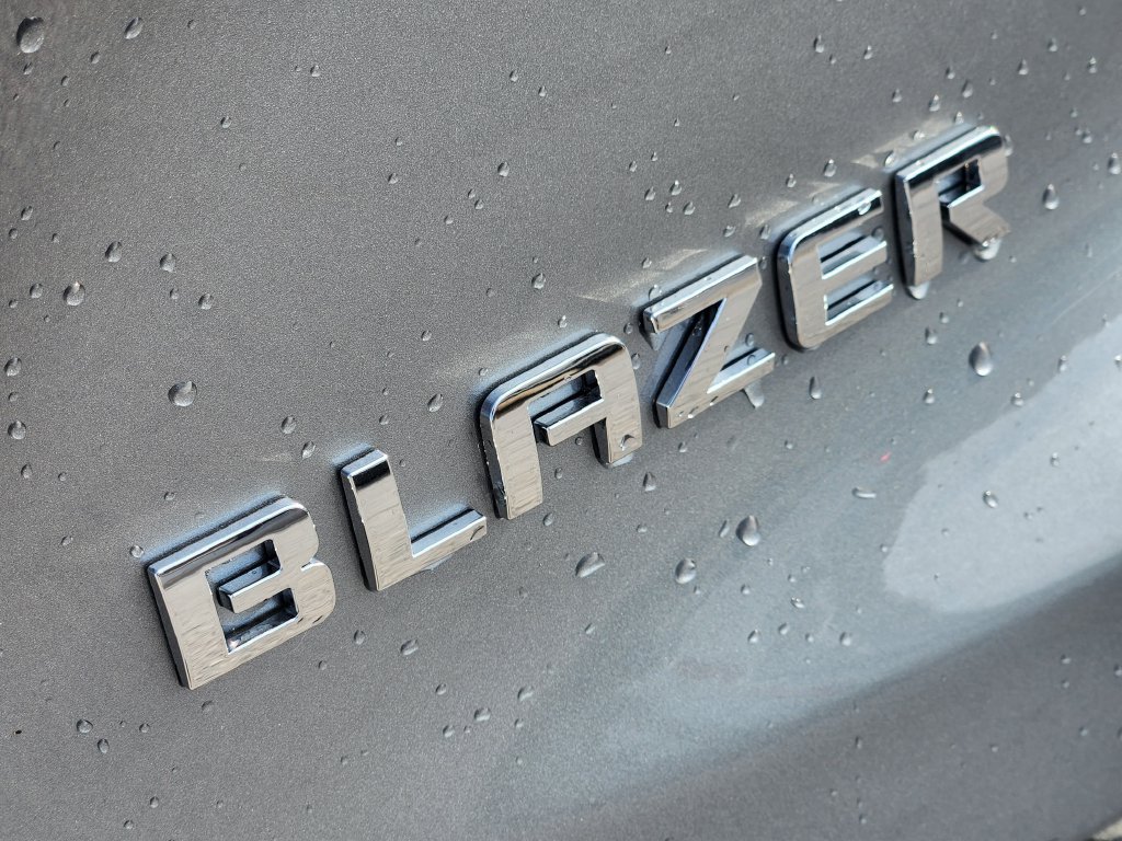 New 2026 Chevrolet Blazer LT w/ LPO, Floor Liner Package FWD image 7