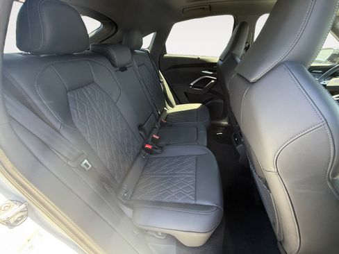 New 2026 Audi SQ5 Premium Plus AWD/4WD image 18