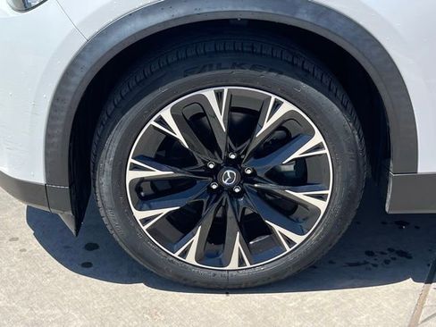Used 2024 MAZDA CX-90 Plug-In Hybrid w/ Premium Pkg AWD/4WD image 6
