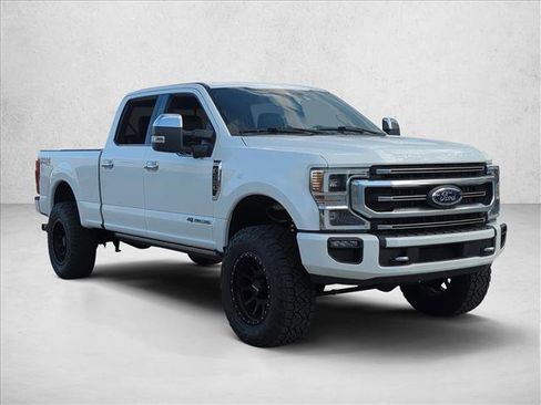 Used 2022 Ford F350 Platinum image 3