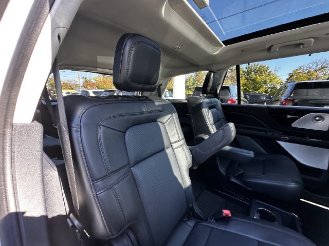 Certified 2025 Lincoln Aviator Reserve w/ Equipment Group 201A AWD/4WD image 39