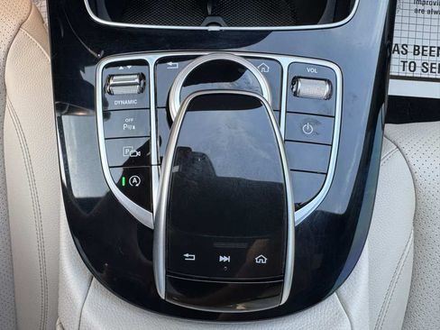 Used 2017 Mercedes-Benz E 300 4MATIC image 19