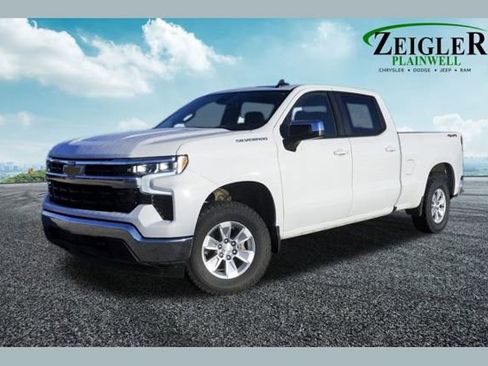 Used 2025 Chevrolet Silverado 1500 LT w/ Work Truck Package image 1