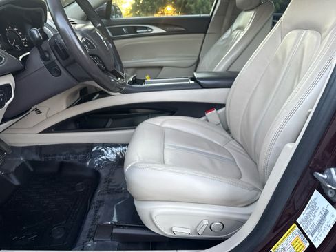 Used 2017 Lincoln MKZ Select AWD/4WD image 11