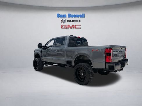 Used 2024 Ford F250 Lariat w/ Sport Appearance Package AWD/4WD image 7