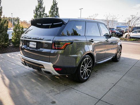 Used 2019 Land Rover Range Rover Sport HSE image 10