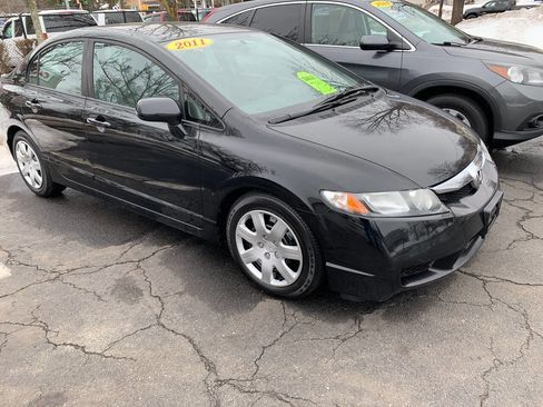 Used 2011 Honda Civic LX image 1