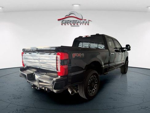 Used 2023 Ford F250 Platinum AWD/4WD image 22