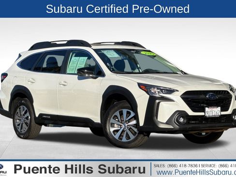 Used 2025 Subaru Outback Premium image 1