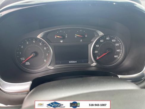 Used 2023 Chevrolet Traverse LT AWD/4WD image 14