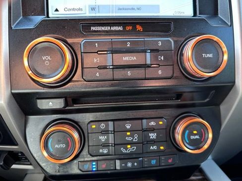 Used 2016 Ford F150 Lariat AWD/4WD image 22