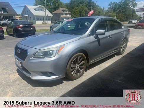 Used 2015 Subaru Legacy 3.6R Limited AWD/4WD image 4