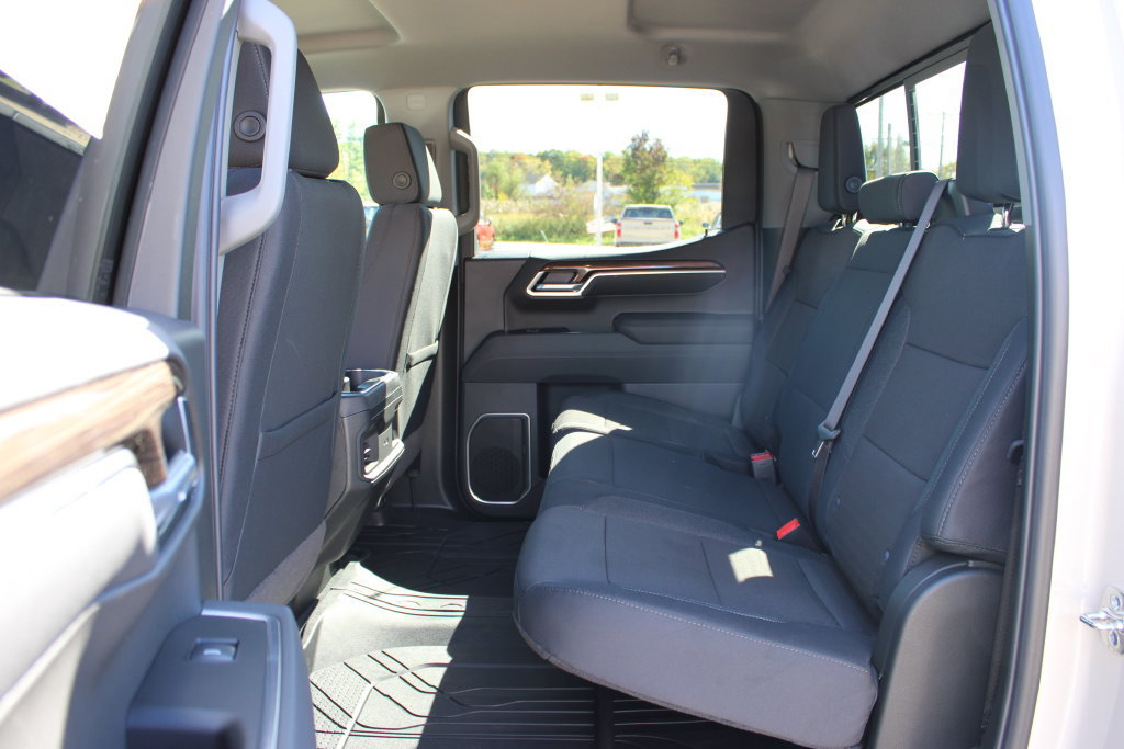 New 2026 Chevrolet Silverado 1500 RST AWD/4WD image 36