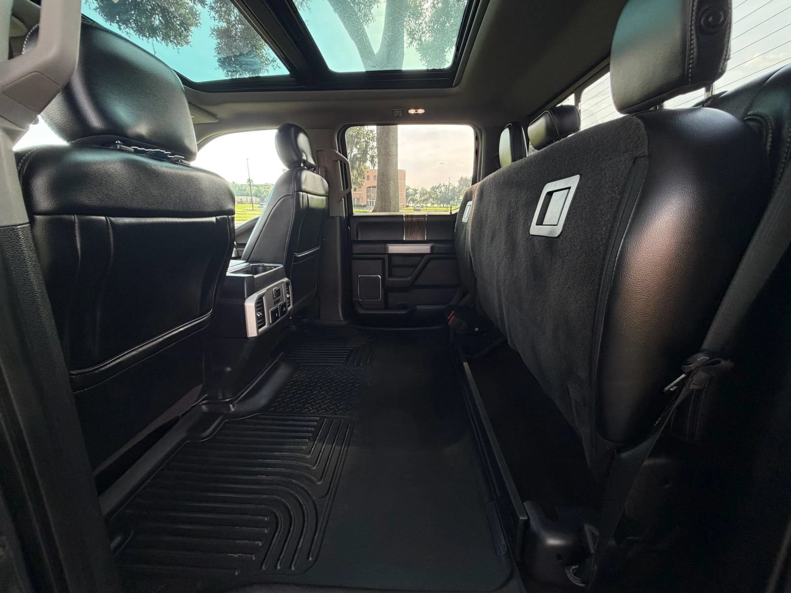 Used 2018 Ford F150 Lariat w/ Equipment Group 502A Luxury AWD/4WD image 60
