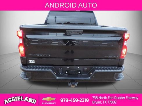 Used 2023 Chevrolet Silverado 1500 Custom w/ LPO, Dark Essentials Package image 5