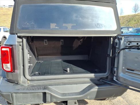 Certified 2023 Ford Bronco Black Diamond image 10