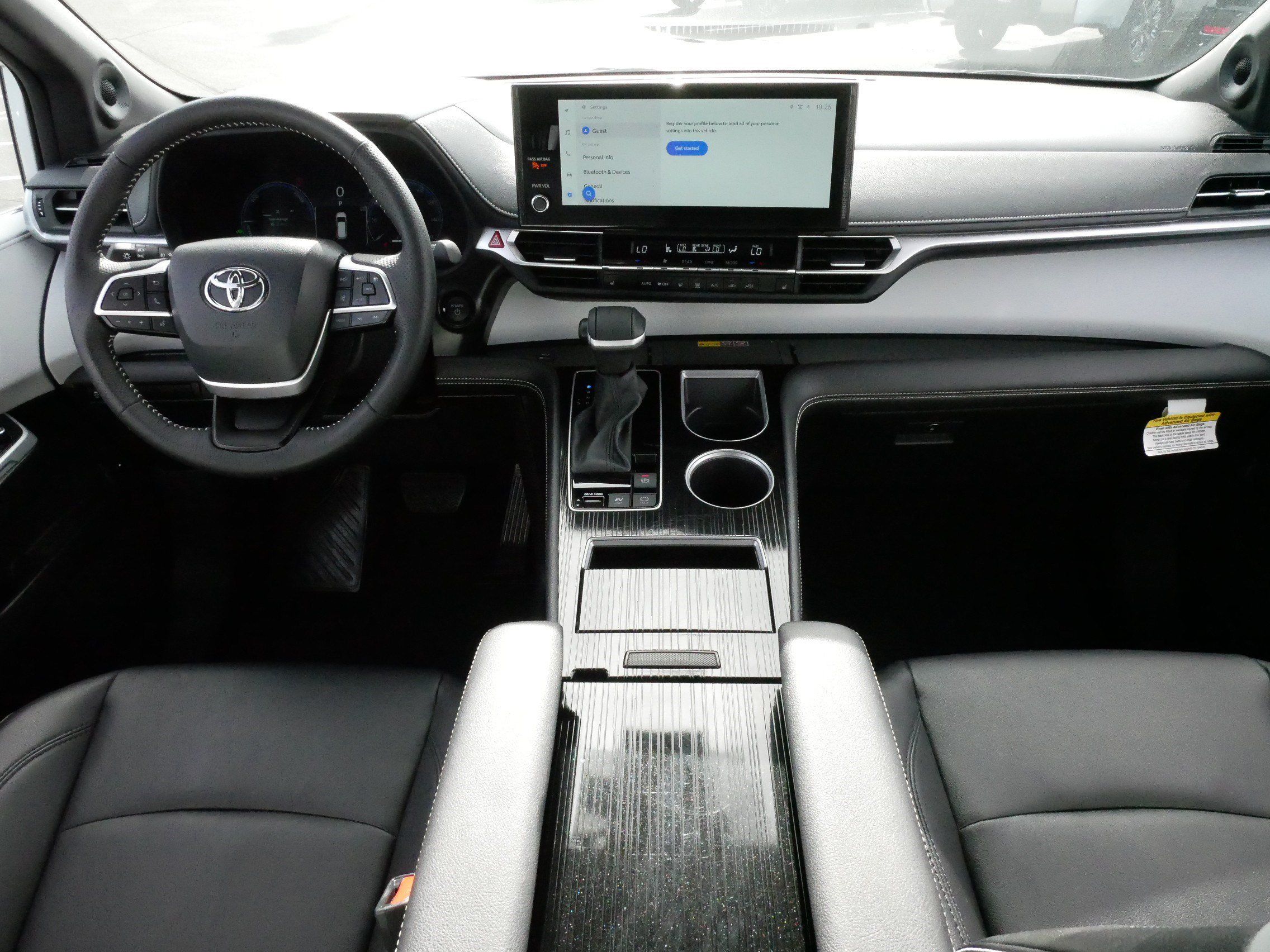 Certified 2026 Toyota Sienna XSE FWD image 10