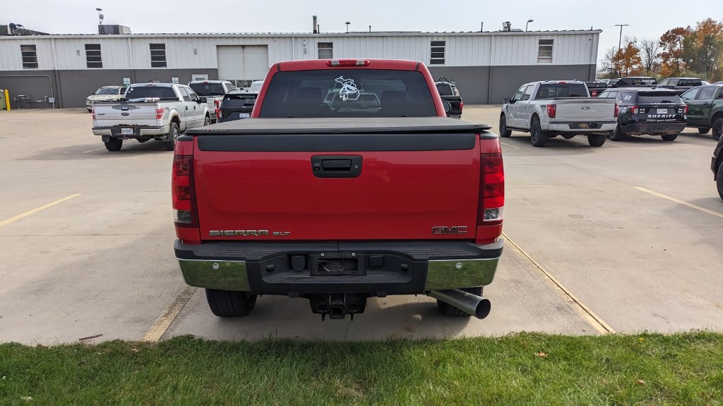 Used 2012 GMC Sierra 2500 SLT w/ SLT Convenience Package AWD/4WD image 4