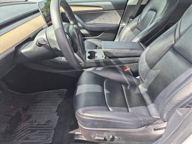 Used 2023 Tesla Model 3 Standard Range RWD image 16