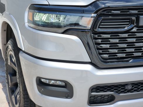 Used 2025 RAM 1500 Big Horn AWD/4WD image 10
