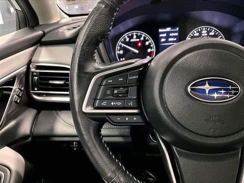 Used 2023 Subaru Outback Limited image 19