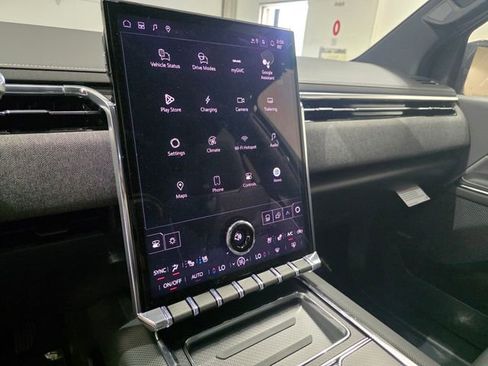 New 2026 GMC Sierra EV Elevation w/ Premium Package image 20