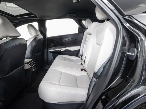 Used 2023 Lexus RX 350 Premium image 11