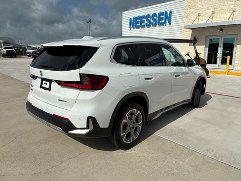 Used 2026 BMW X1 xDrive28i AWD/4WD image 7