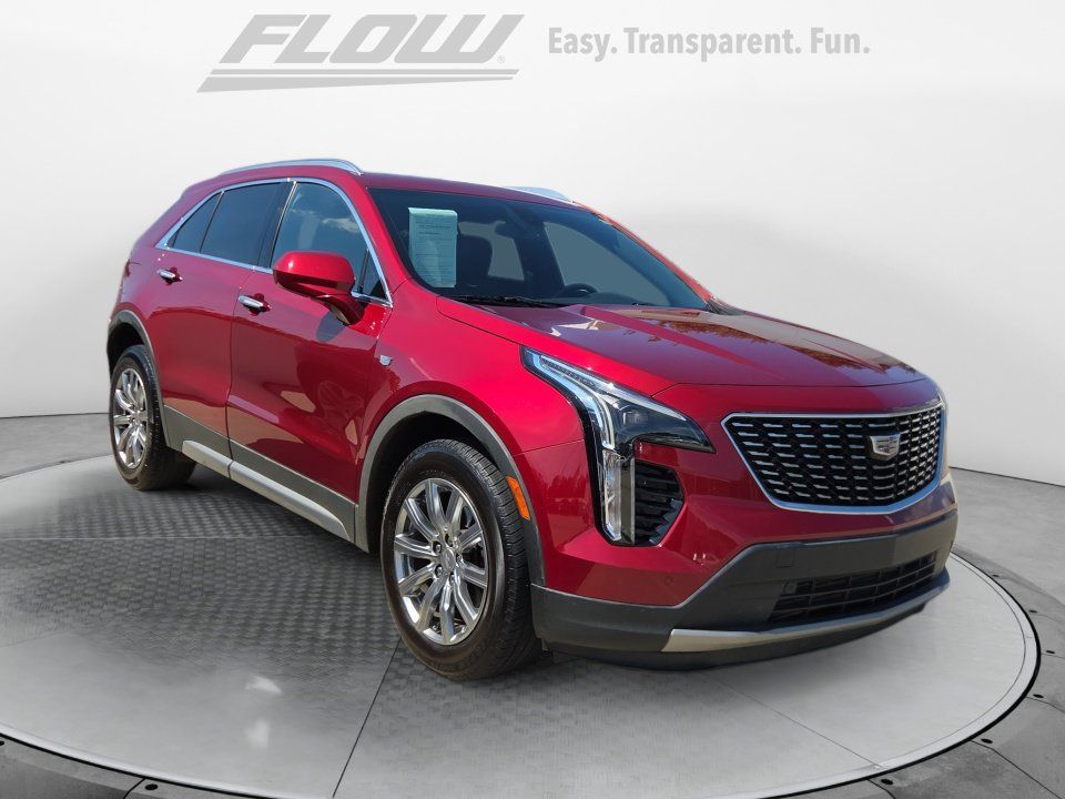 Used 2019 Cadillac XT4 Premium Luxury w/ Cold Weather Package FWD image 1