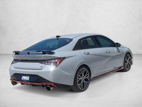 Used 2022 Hyundai Elantra N FWD image 5