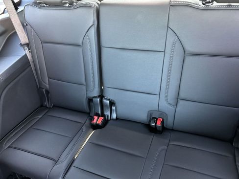 New 2026 GMC Yukon Denali w/ Sun & Power Step Package image 36