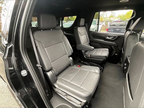 Used 2024 Chevrolet Tahoe Z71 w/ Luxury Package image 16