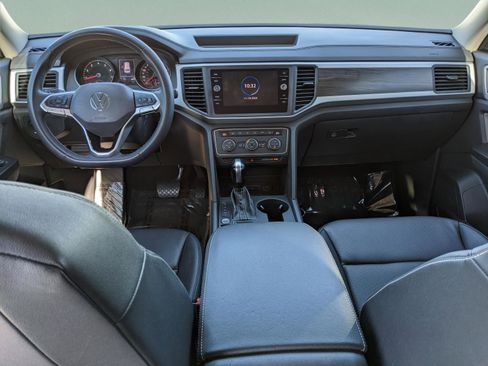 Used 2021 Volkswagen Atlas SE image 12