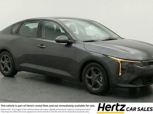 Used 2025 Kia K4 FWD image 1