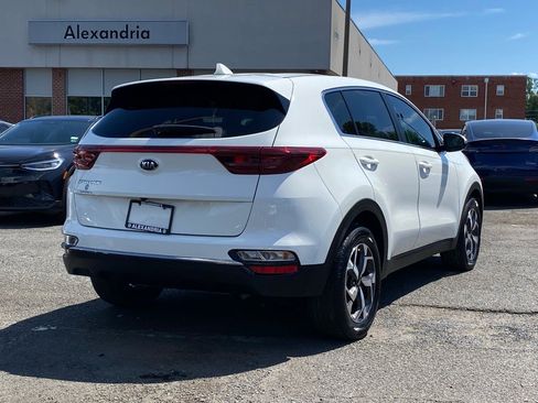 Used 2020 Kia Sportage LX w/ LX Popular Package image 3