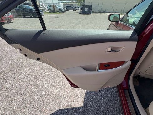 Used 2010 Lexus ES 350 image 11