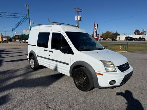 Used 2013 Ford Transit Connect XLT image 3